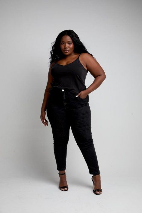 WhatsApp Image 2025-11-18 at 13.35.31 (1)