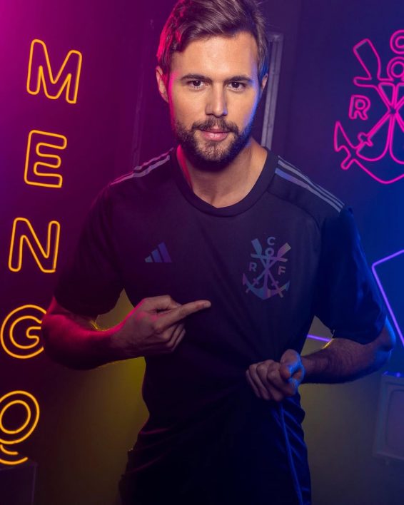 SnapInsta.to_375651760_1699564933841664_1743014047374136247_n